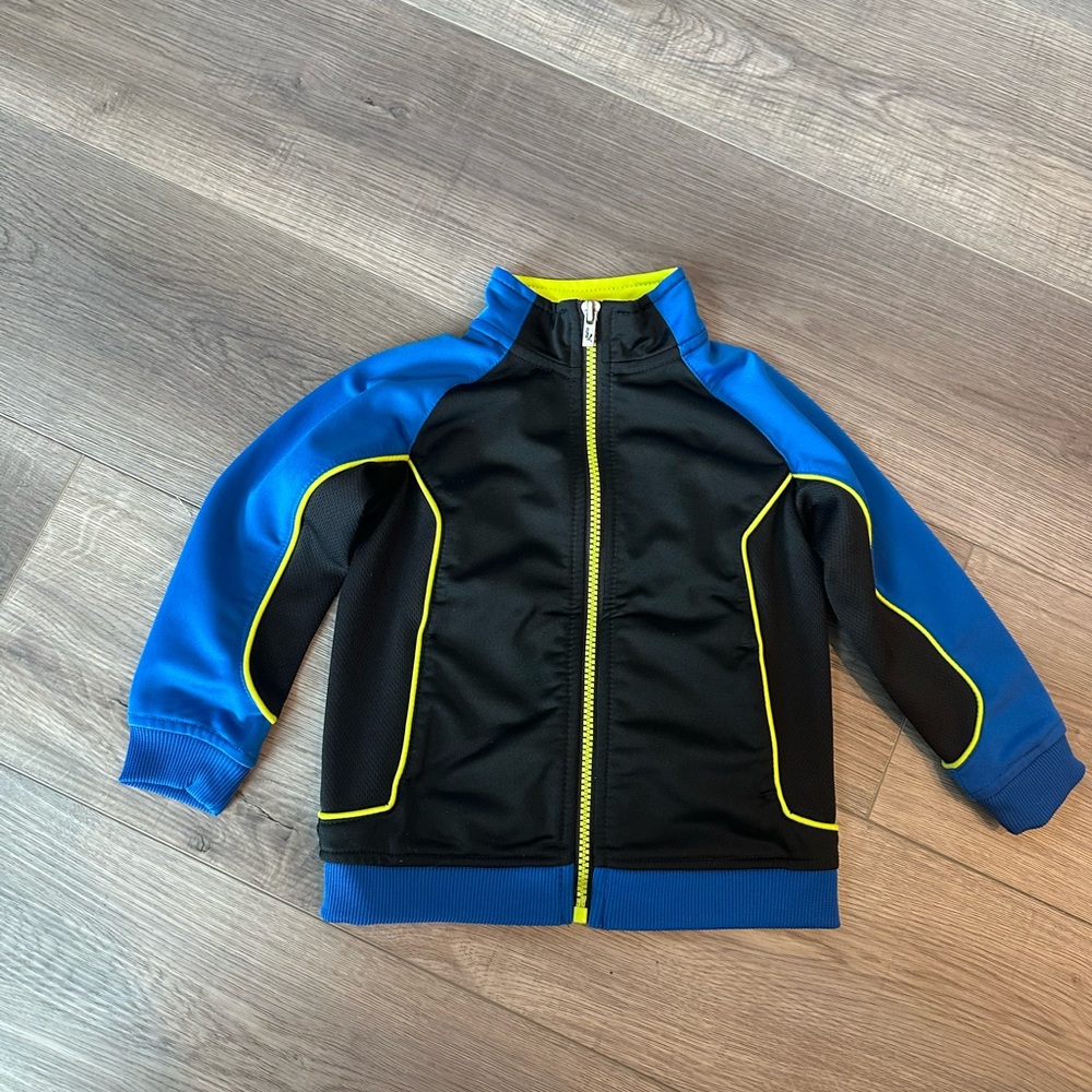3/24$ Puma toddler zip up size 24 months